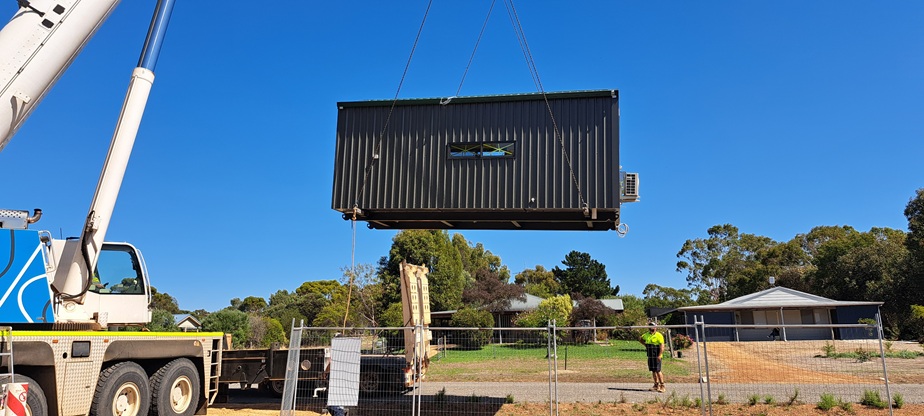 offloading transportable home