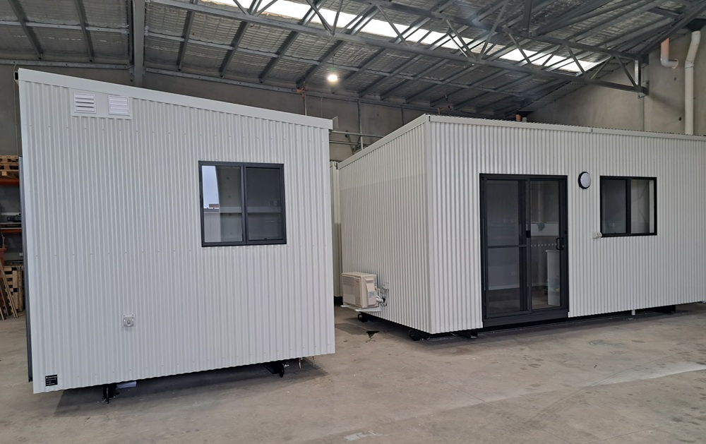 building a modular home in the warehouse