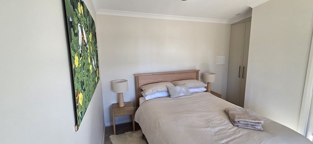 airbnb cabin bedroom in Western Australia